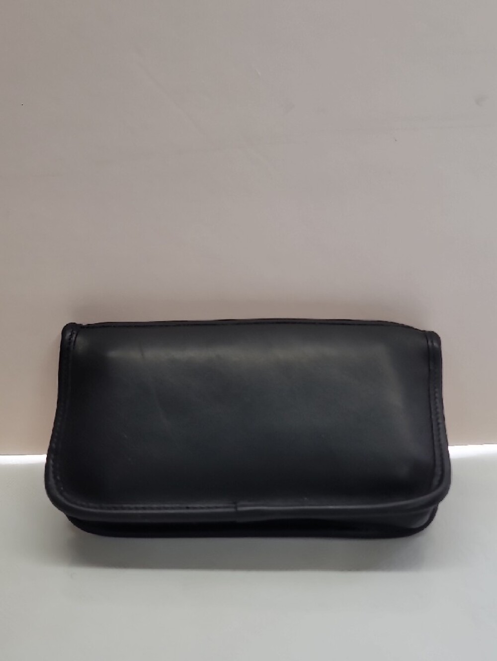 Coach Vintage  Black Leather Cosmetic Case Pouch. - Picture 8 of 14